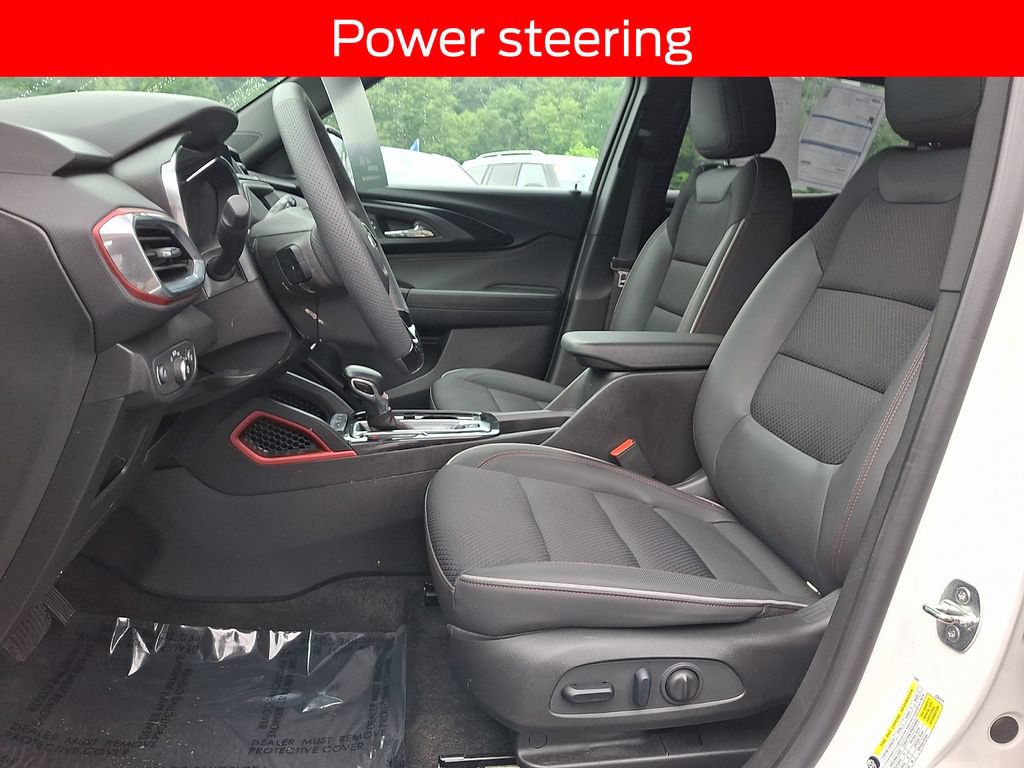 Used 2023 Chevrolet TrailBlazer RS AWD/4WD image 13