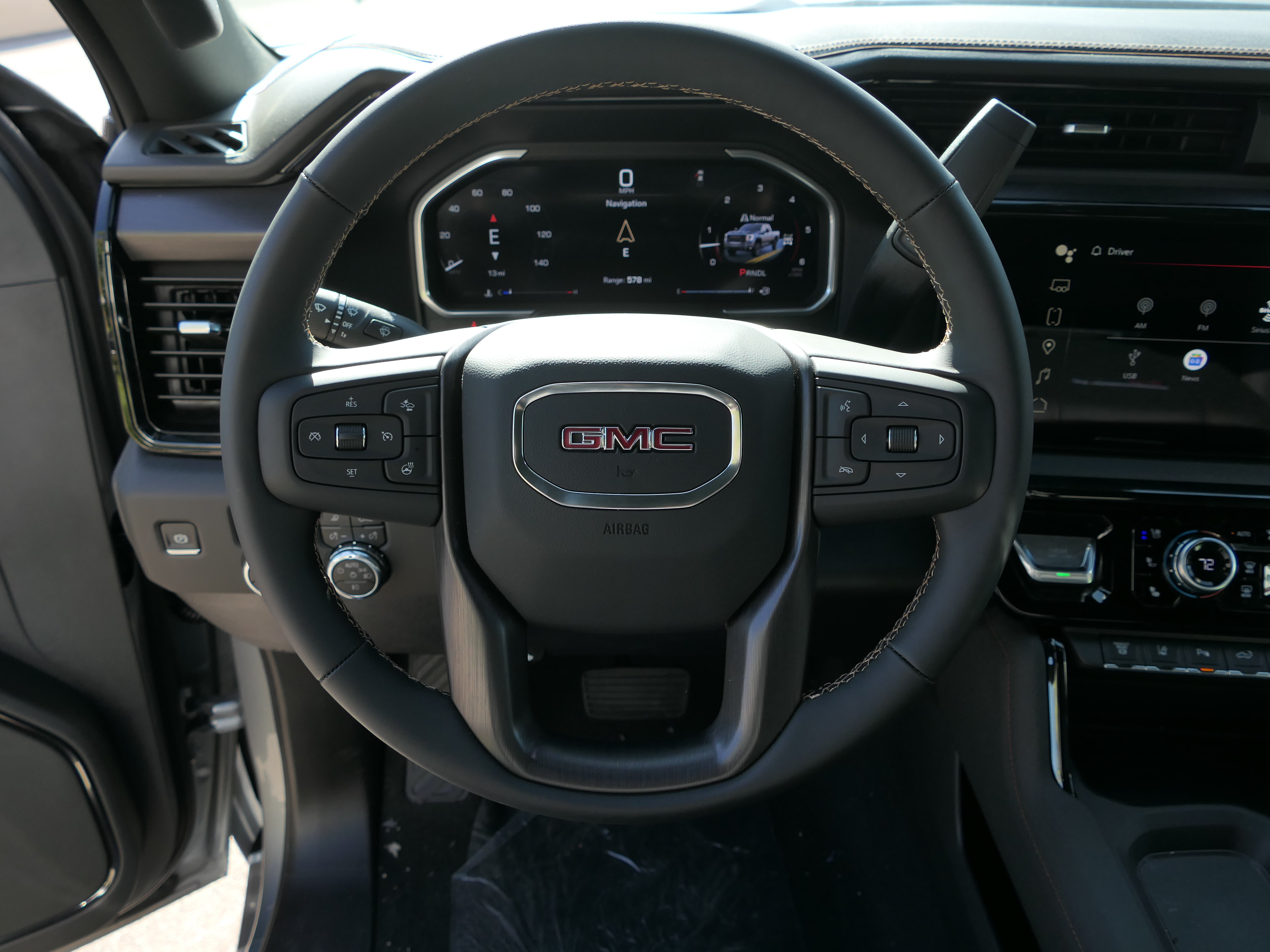 New 2026 GMC Sierra 2500 AT4 w/ AT4 Premium Plus Package AWD/4WD image 18