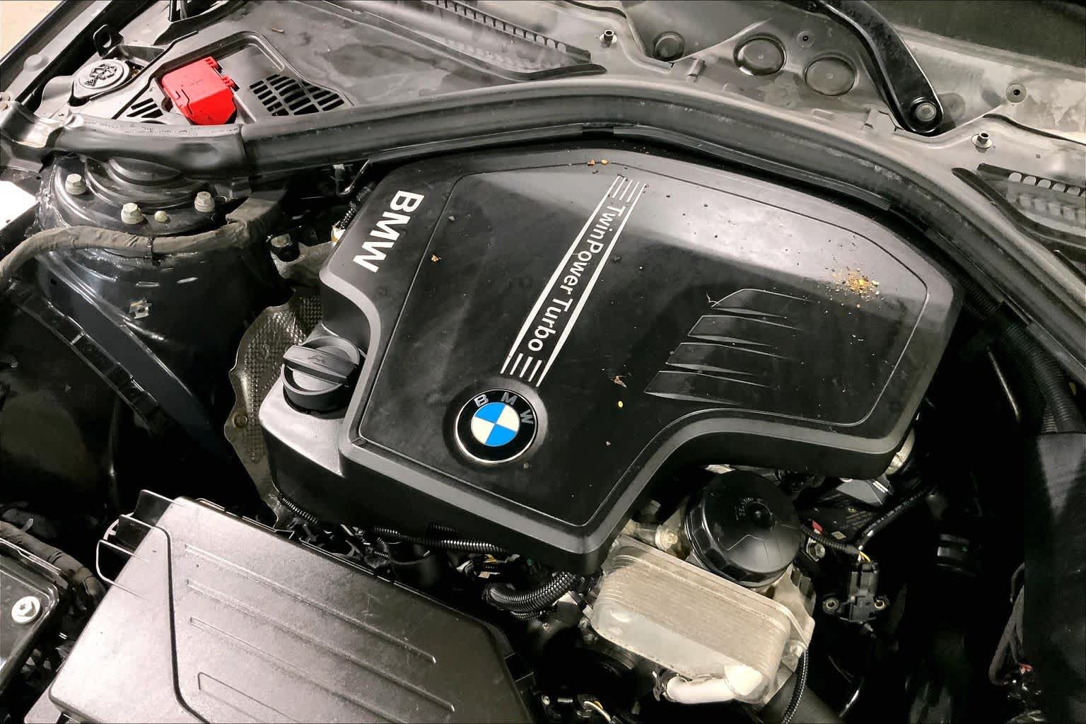 Used 2016 BMW 320i xDrive Sedan AWD/4WD image 33