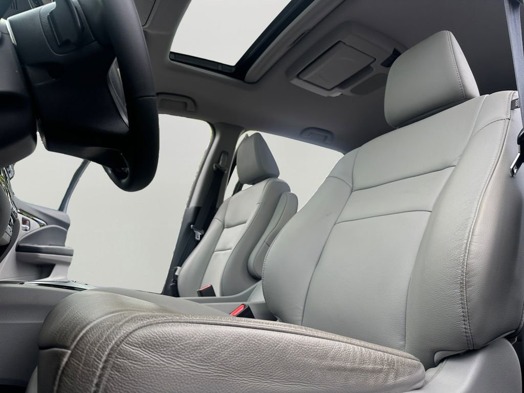 Used 2021 Honda Pilot Touring image 23