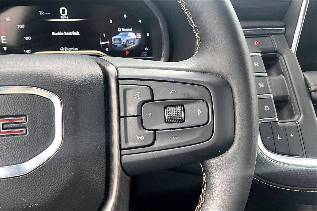 Used 2023 GMC Yukon AT4 w/ Technology Package AWD/4WD image 21