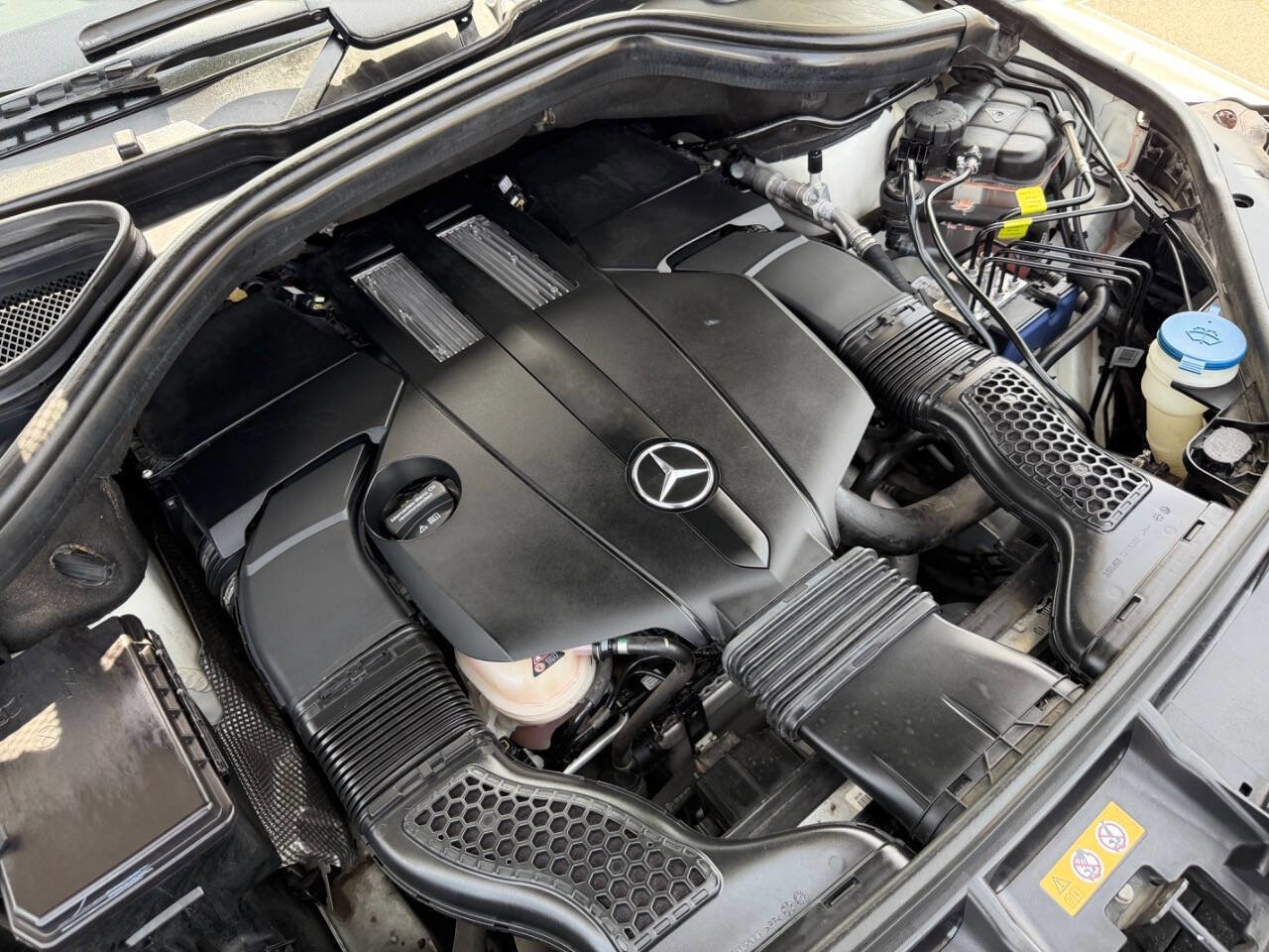 Used 2016 Mercedes-Benz GL 450 4MATIC w/ Premium I Package image 20