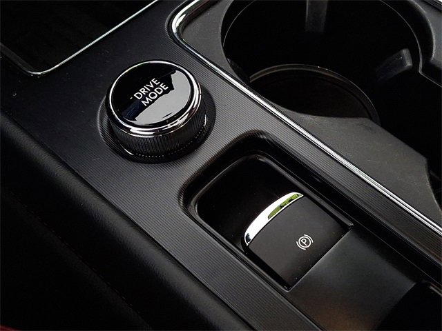 Used 2025 Lincoln Corsair Grand Touring w/ Equipment Group 302A image 25