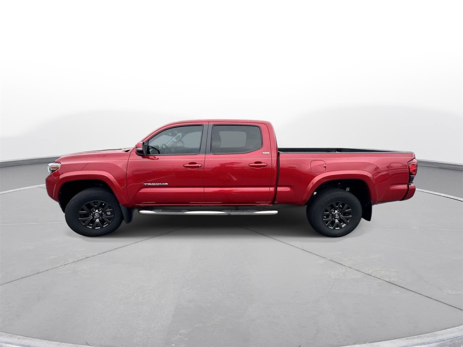 Certified 2022 Toyota Tacoma SR5 w/ Technology Package RWD image 9