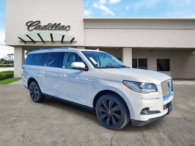 Used 2024 Lincoln Navigator L Reserve w/ Monochromatic Package image 7