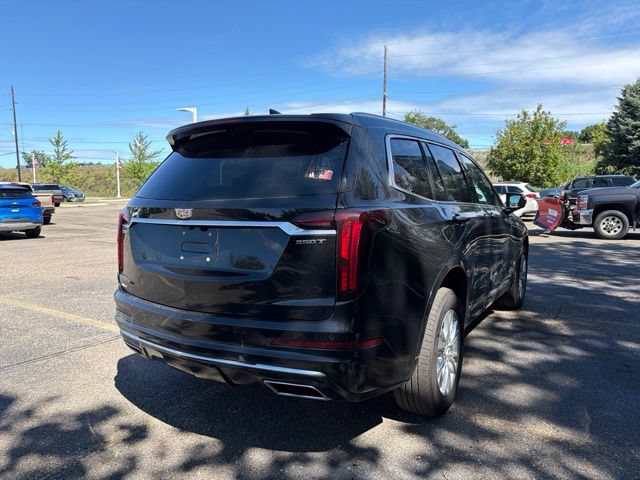 Used 2025 Cadillac XT6 Luxury w/ LPO, Floor Liner Package AWD/4WD image 3
