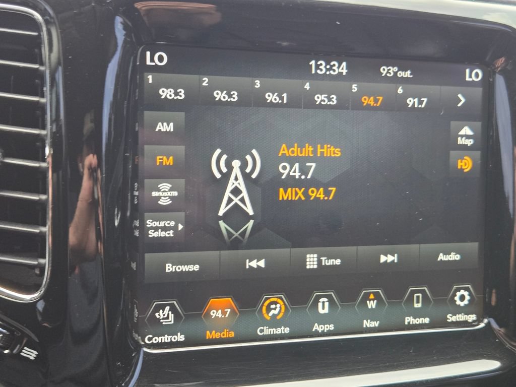 Used 2018 Jeep Compass Limited w/ Navigation Group AWD/4WD image 32