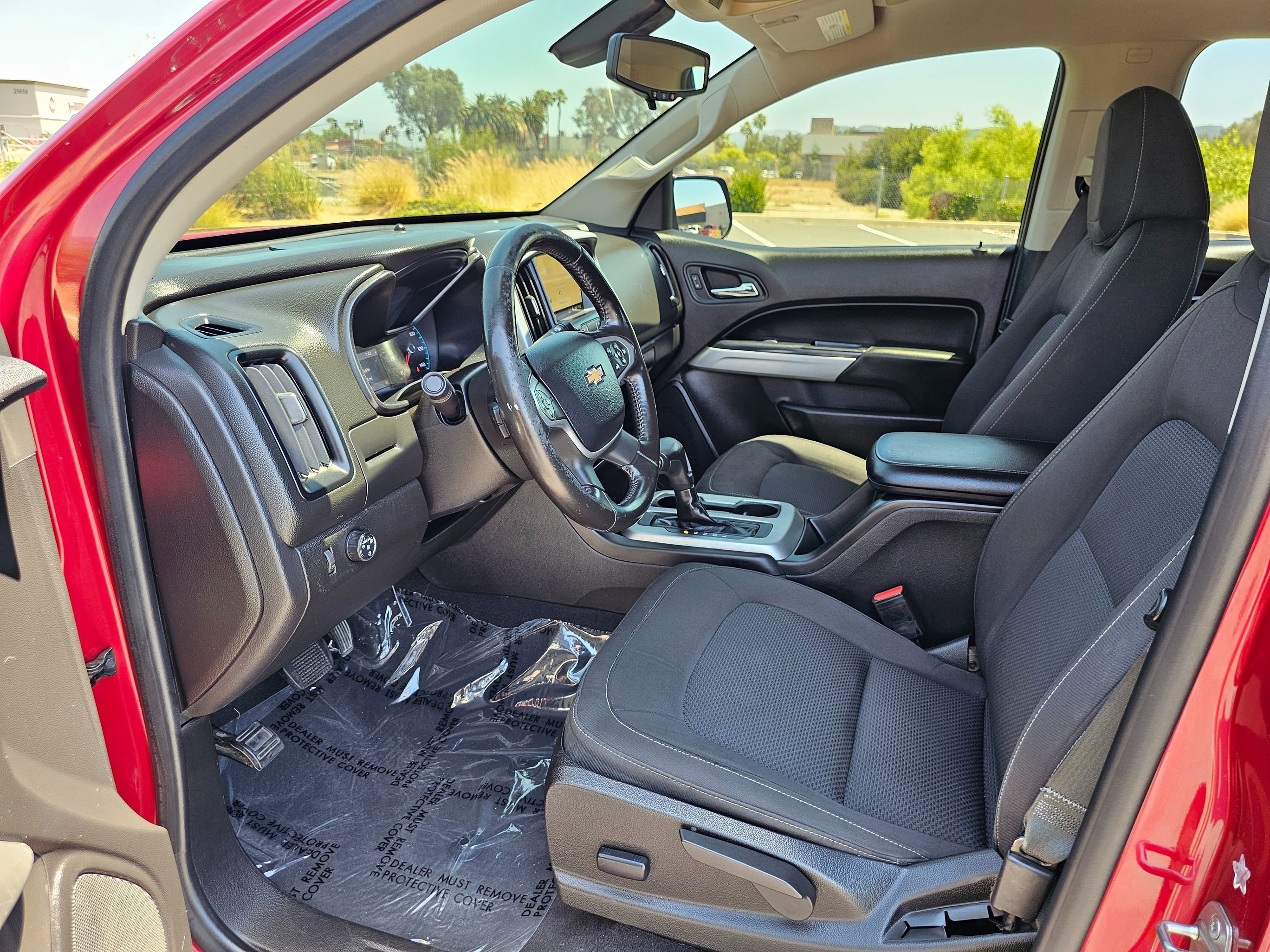Used 2019 Chevrolet Colorado LT w/ LT Convenience Package RWD image 16