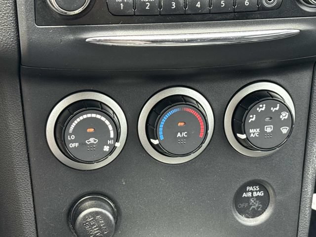 Used 2015 Nissan Rogue S w/ Convenience Package AWD/4WD image 21