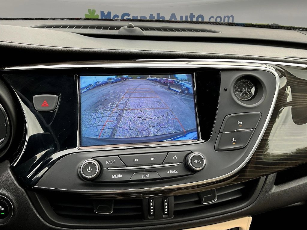 Used 2020 Buick Envision Preferred AWD/4WD image 18