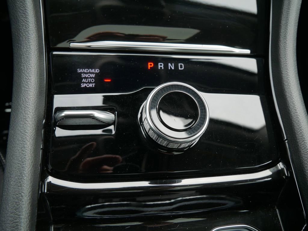 Used 2023 Jeep Grand Cherokee L Limited w/ Luxury Tech Group II image 22