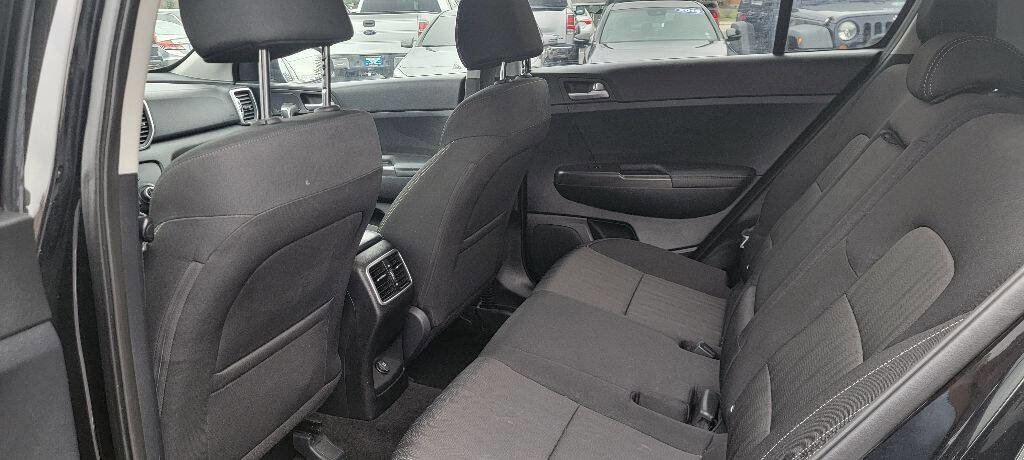 Used 2019 Kia Sportage LX AWD/4WD image 14