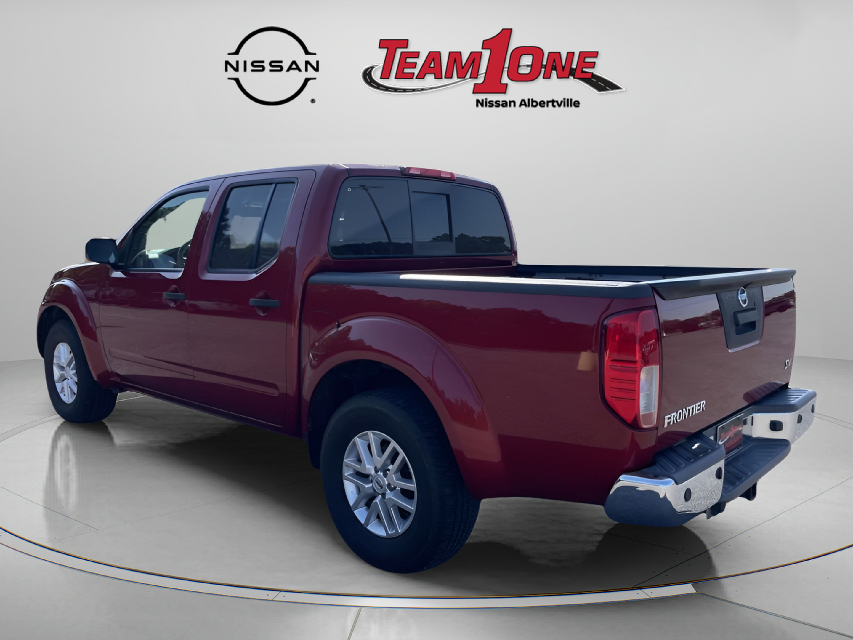 Used 2014 Nissan Frontier SV w/ SV Value Truck Package RWD image 6