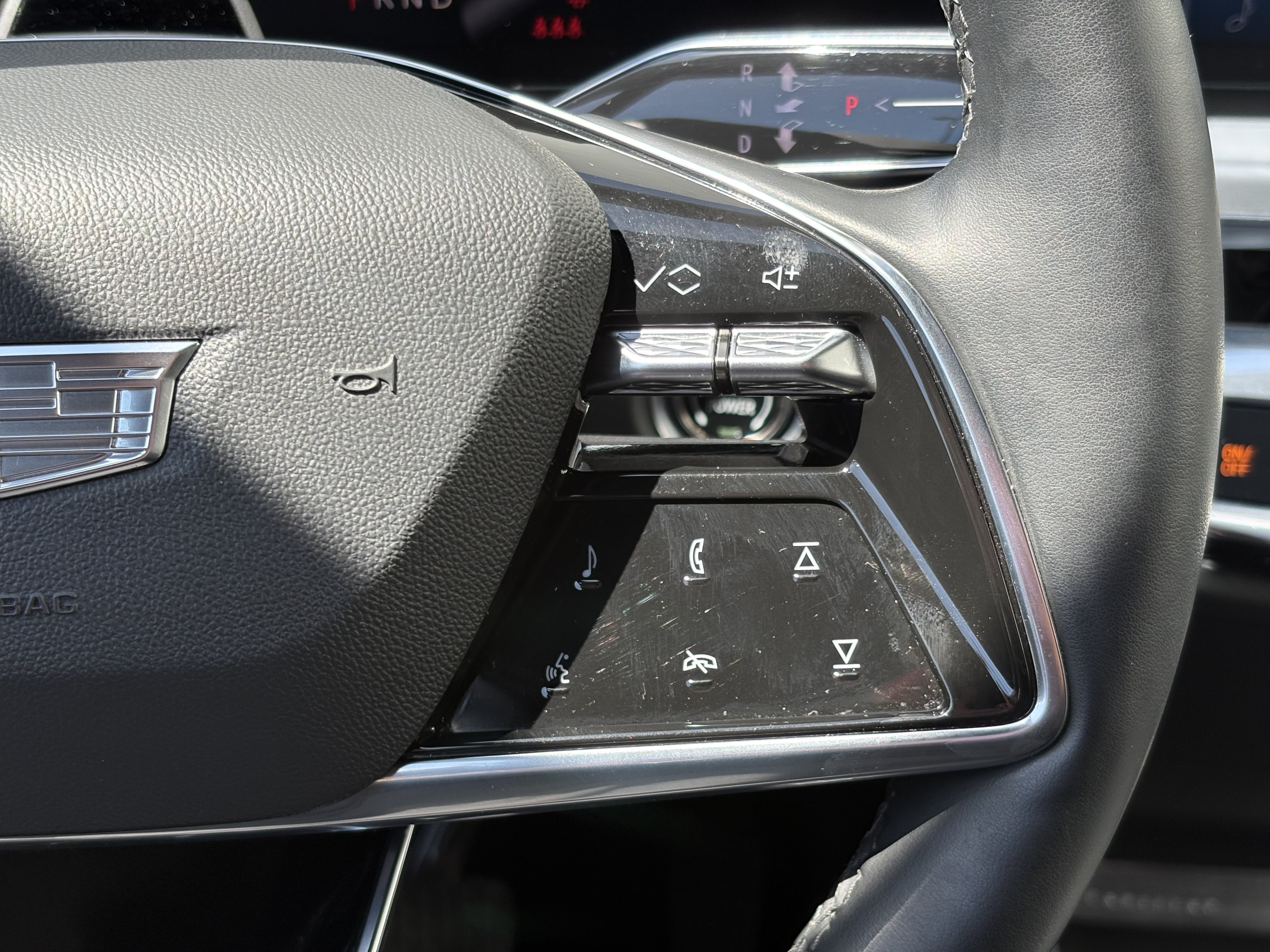 Certified 2024 Cadillac Lyriq Luxury AWD/4WD image 20