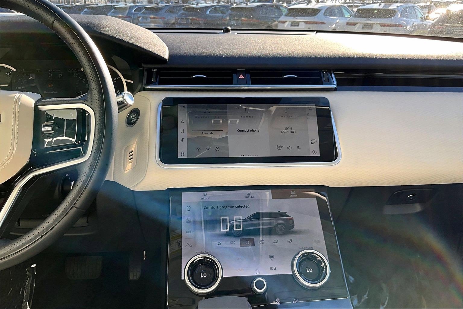 Used 2023 Land Rover Range Rover Velar S image 6