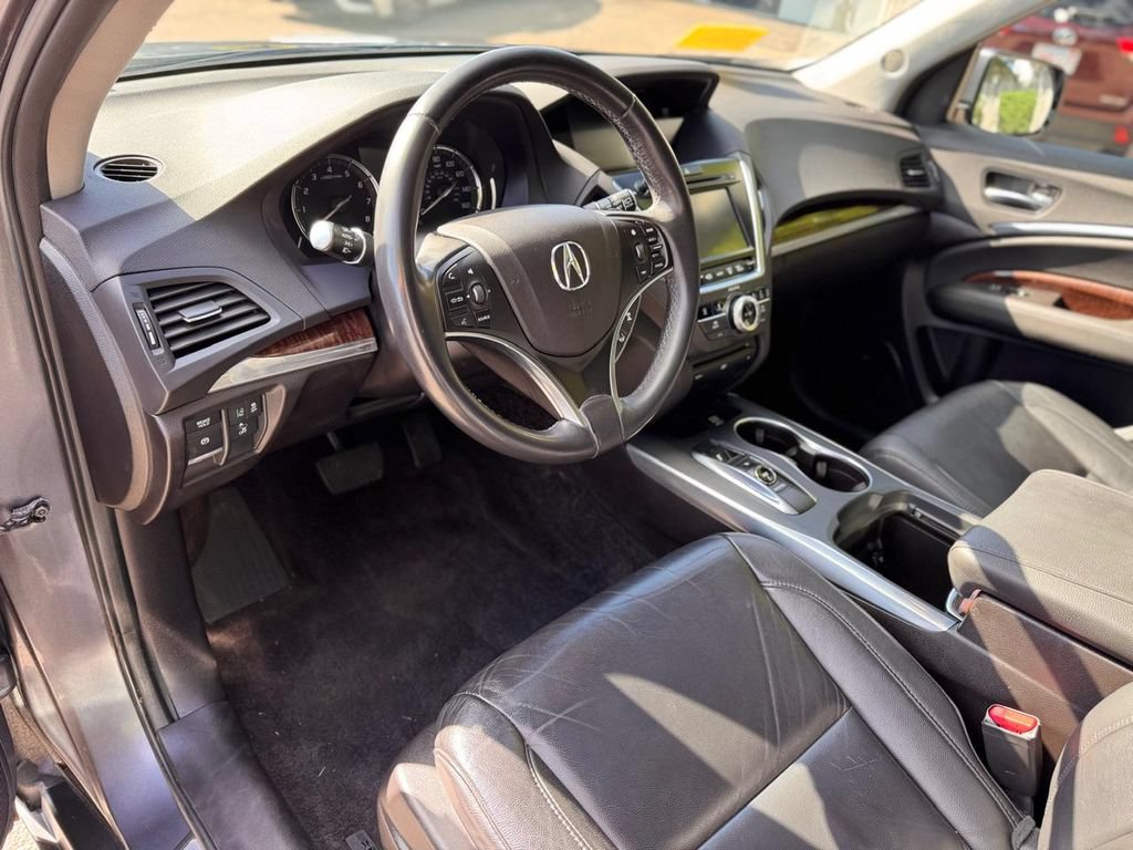 Used 2017 Acura MDX w/ Tech & Entertainment Packag AWD/4WD image 13