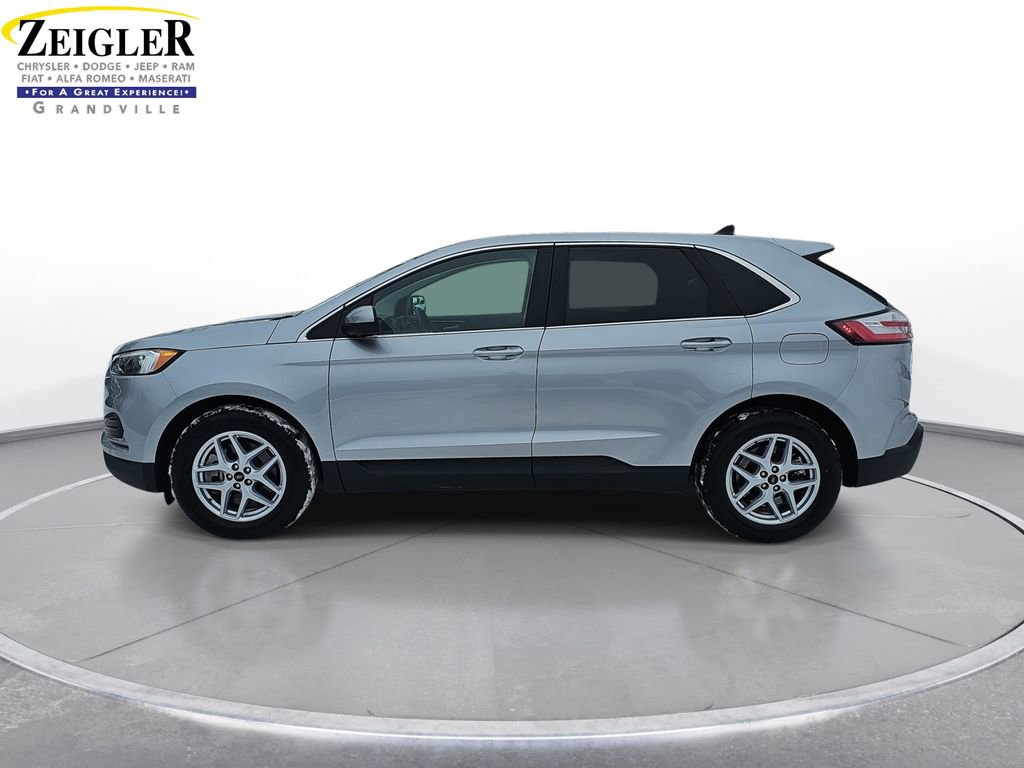 Used 2024 Ford Edge SEL image 8