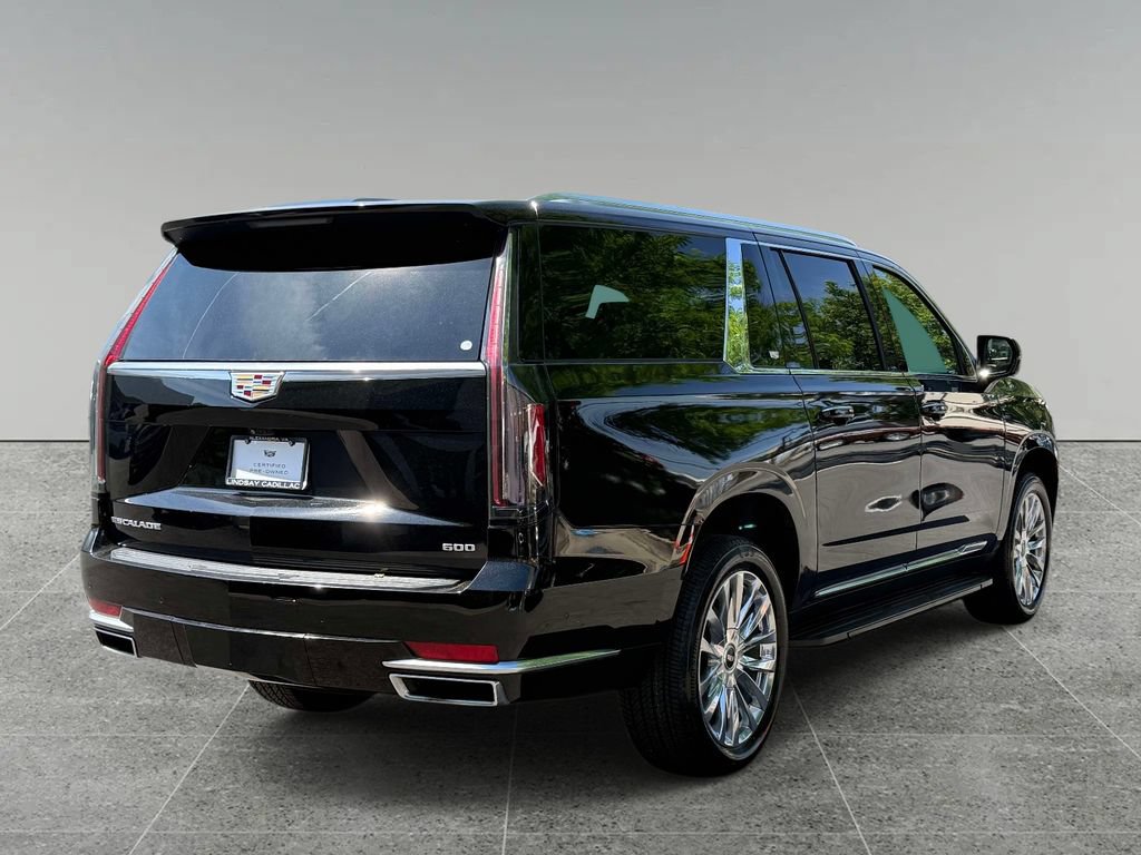 Used 2023 Cadillac Escalade ESV Premium Luxury AWD/4WD image 10