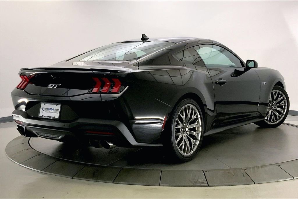 Used 2024 Ford Mustang GT Premium image 12