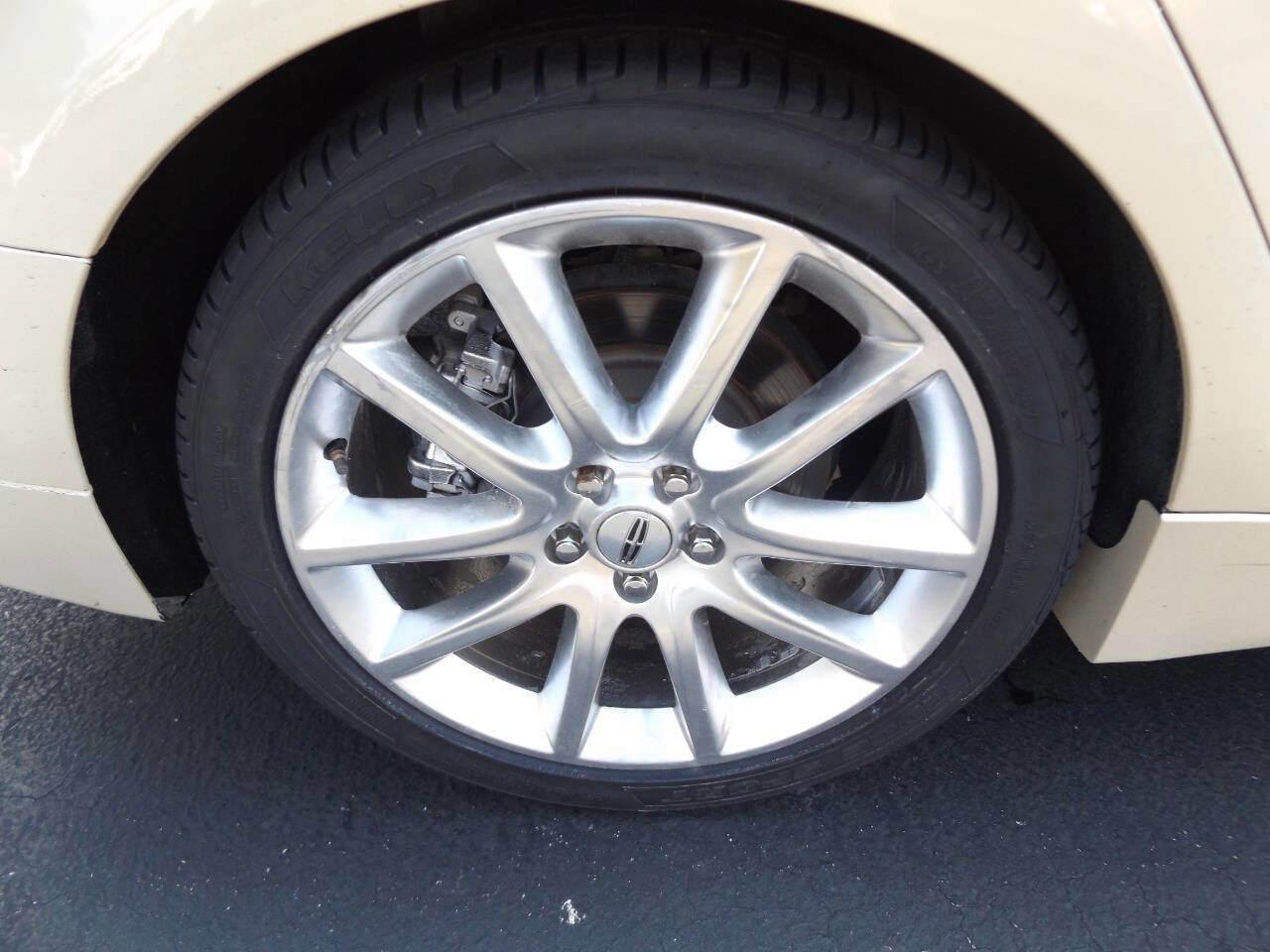 Used 2016 Lincoln MKZ AWD w/ Equipment Group 200A Select image 32