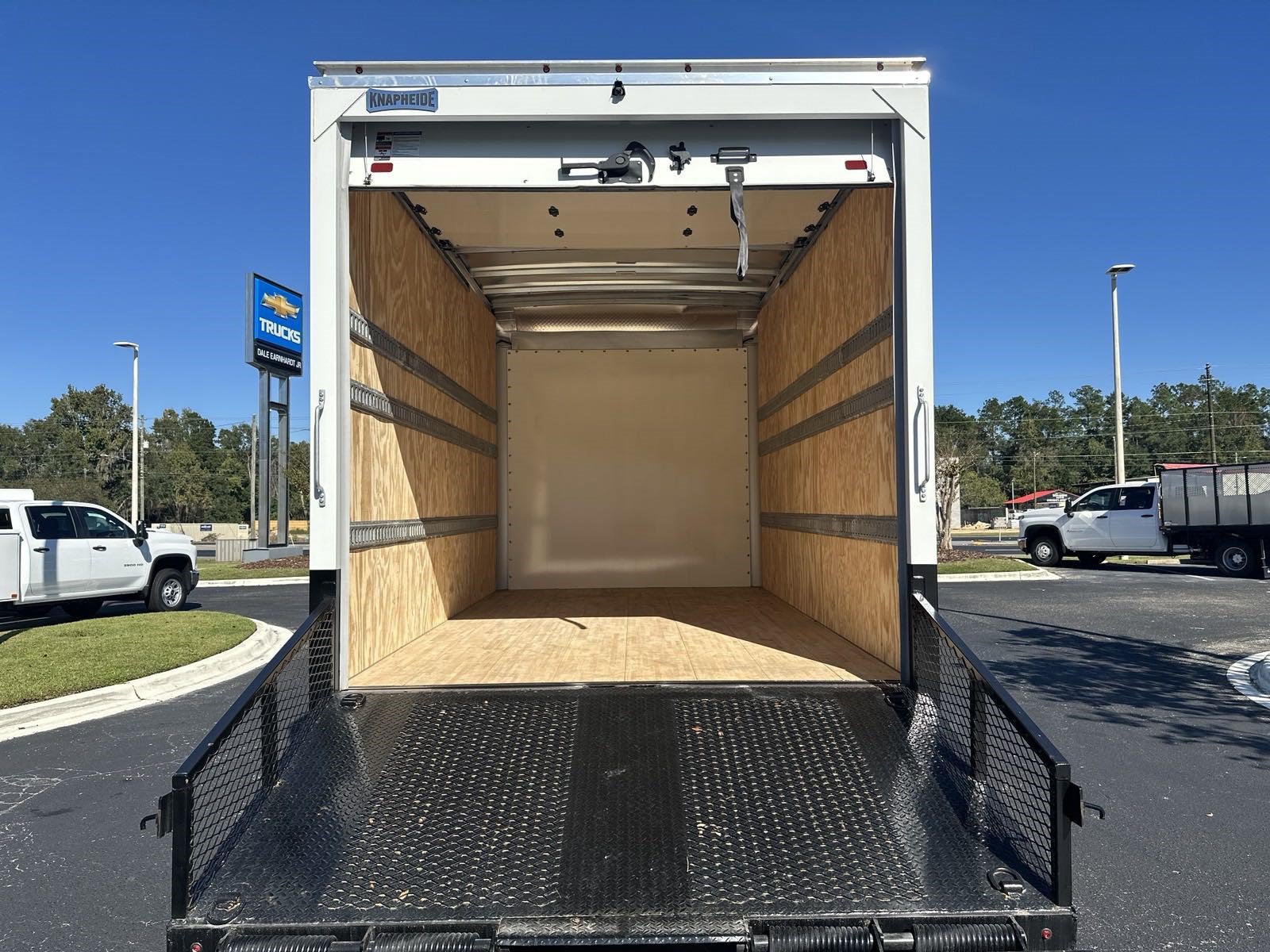 New 2025 Chevrolet Low Cab Forward 5500XG RWD image 29