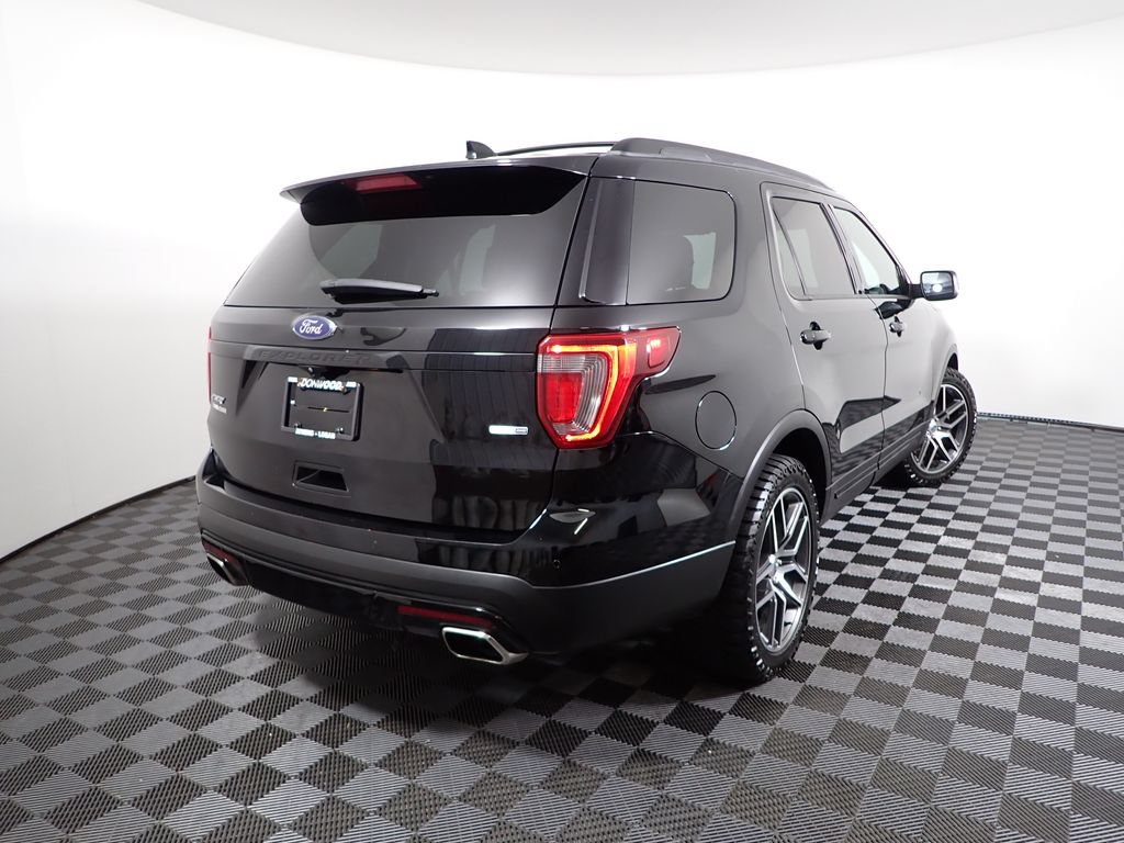 Used 2017 Ford Explorer Sport w/ Equipment Group 401A AWD/4WD image 20