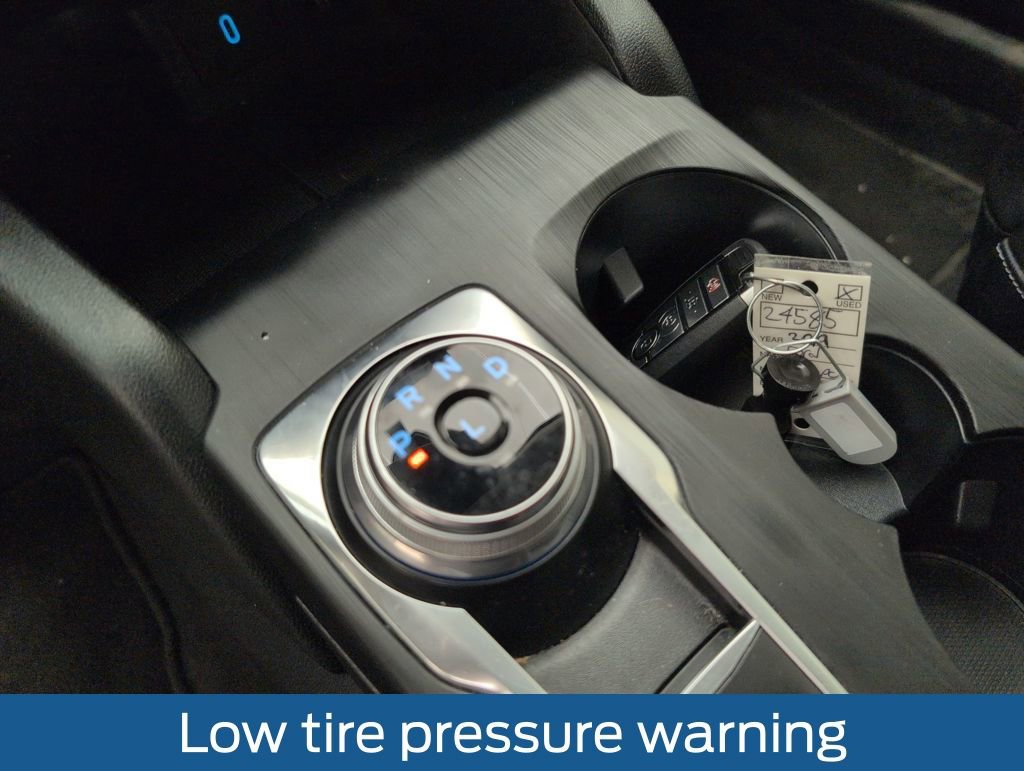 Certified 2020 Ford Escape SEL image 32