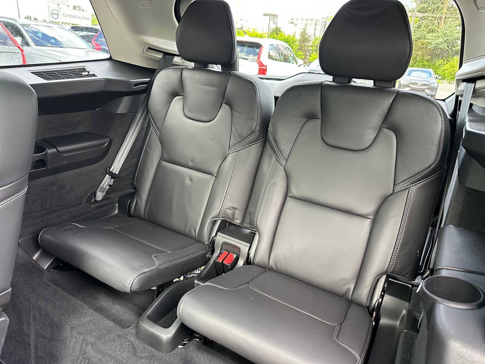 Certified 2024 Volvo XC90 T8 Ultimate w/ Protection Package AWD/4WD image 18