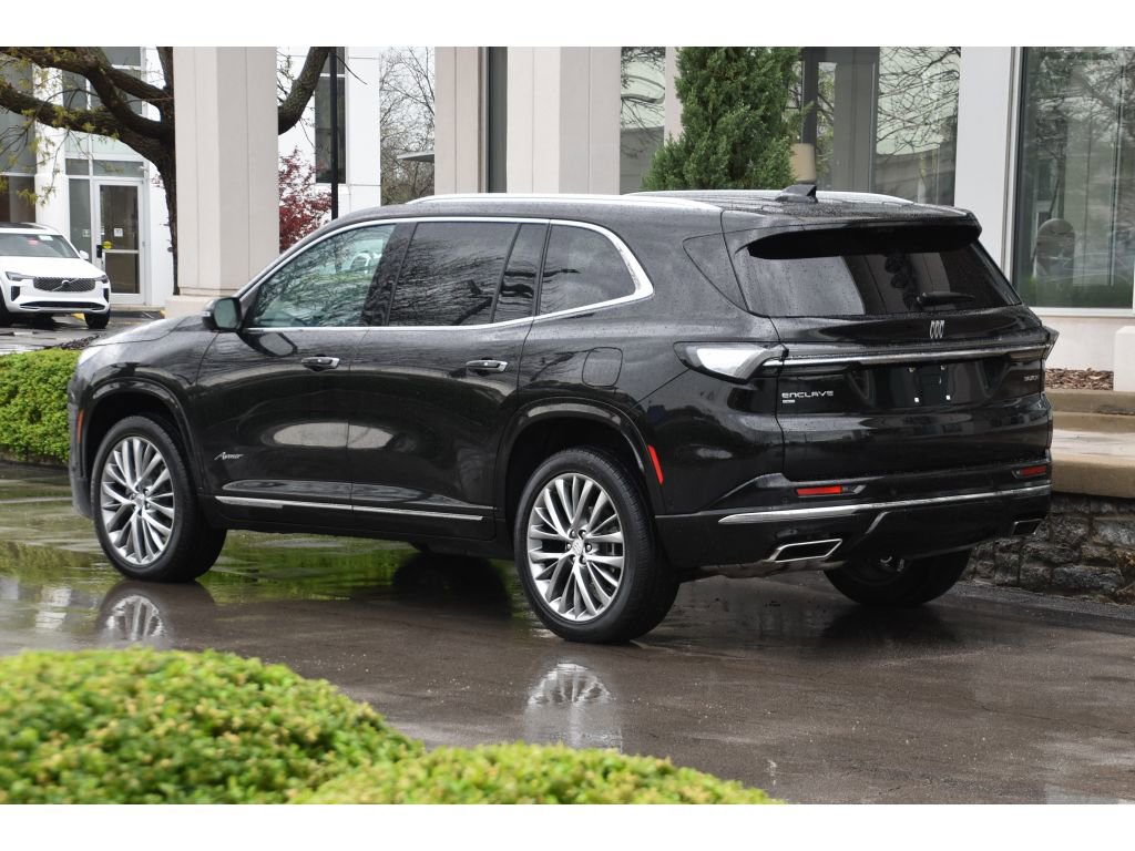 Used 2025 Buick Enclave Avenir w/ Super Cruise Package AWD/4WD image 6