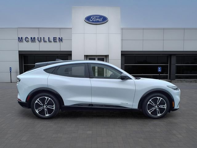 Certified 2023 Ford Mustang Mach-E Premium image 7