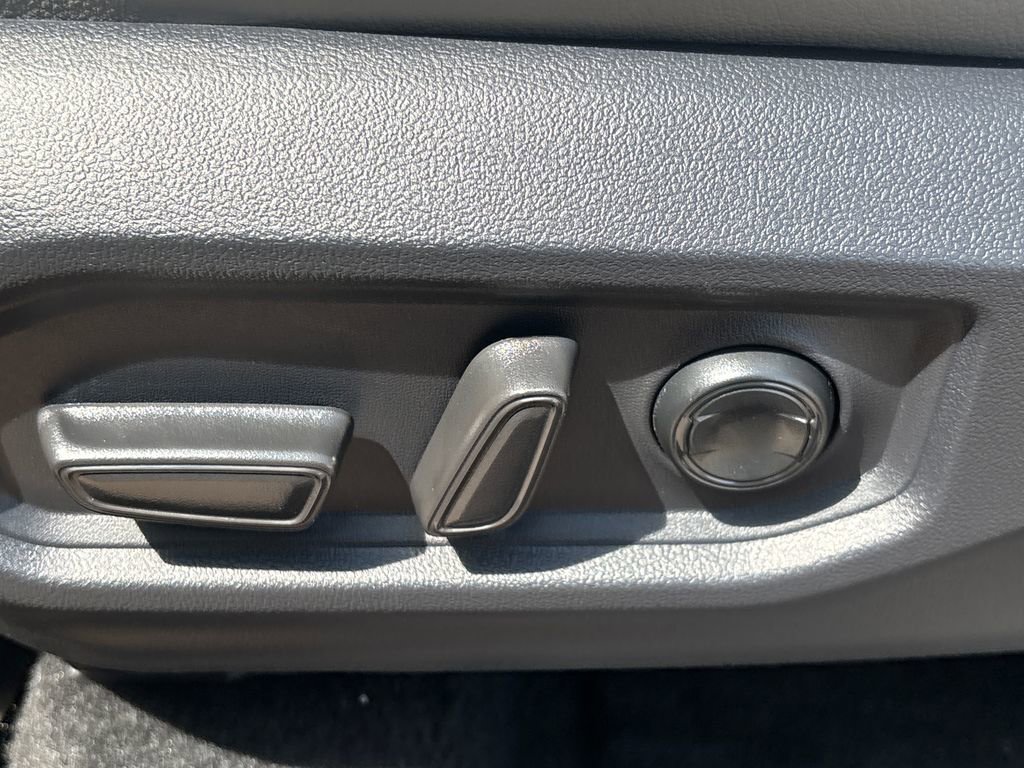 New 2026 Toyota Tundra Limited image 10