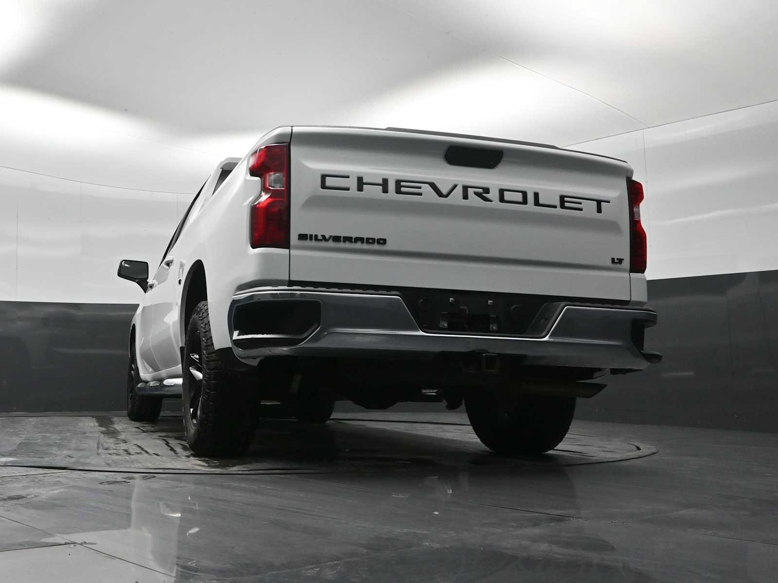 Used 2021 Chevrolet Silverado 1500 LT w/ Bed Protection Package AWD/4WD image 28