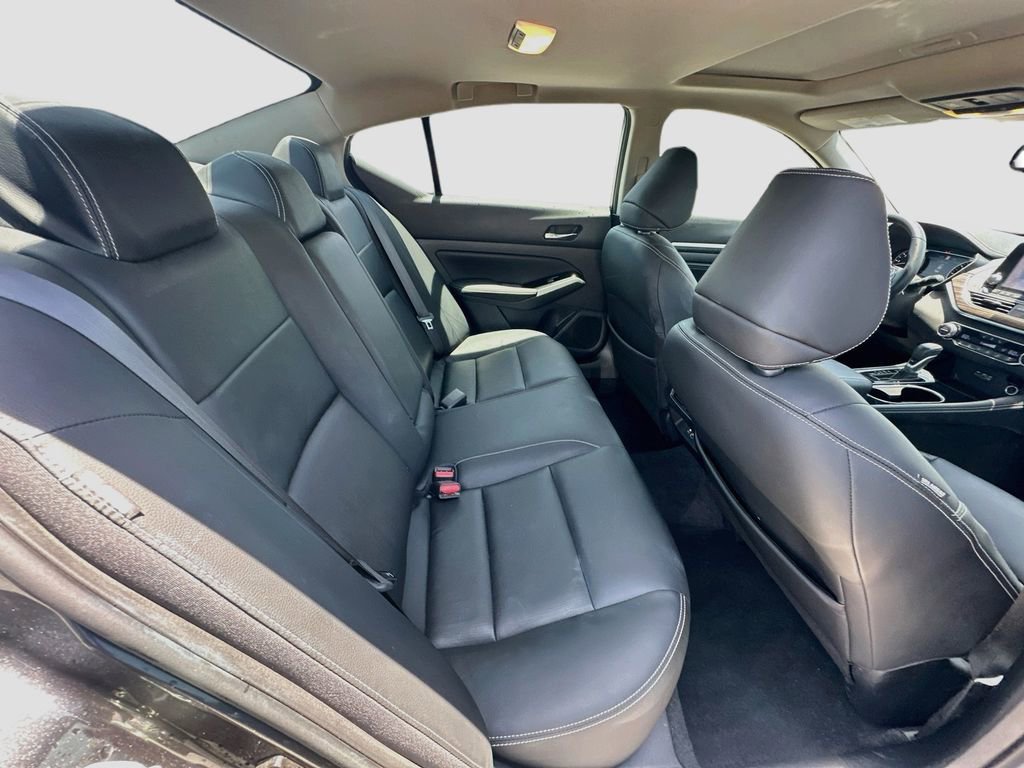 Used 2020 Nissan Altima 2.5 Platinum FWD image 28