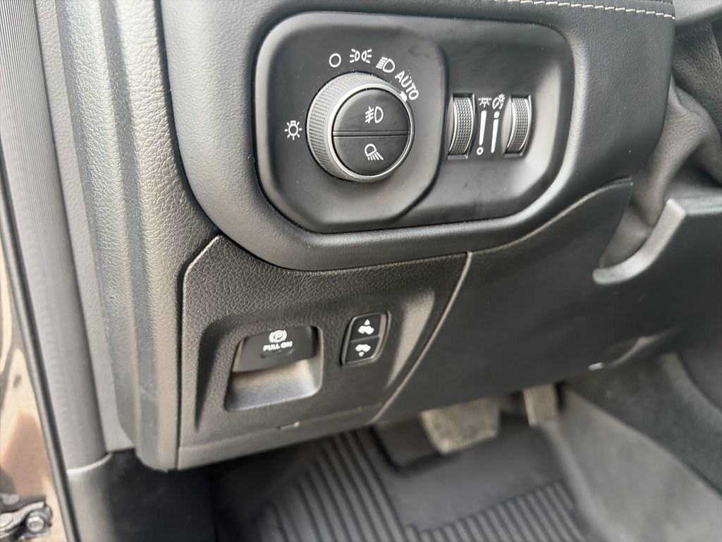 Used 2021 RAM 1500 Limited AWD/4WD image 20