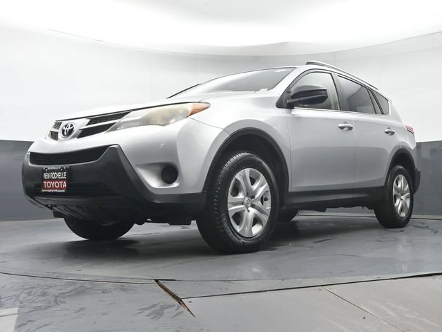 Used 2014 Toyota RAV4 LE AWD/4WD image 26