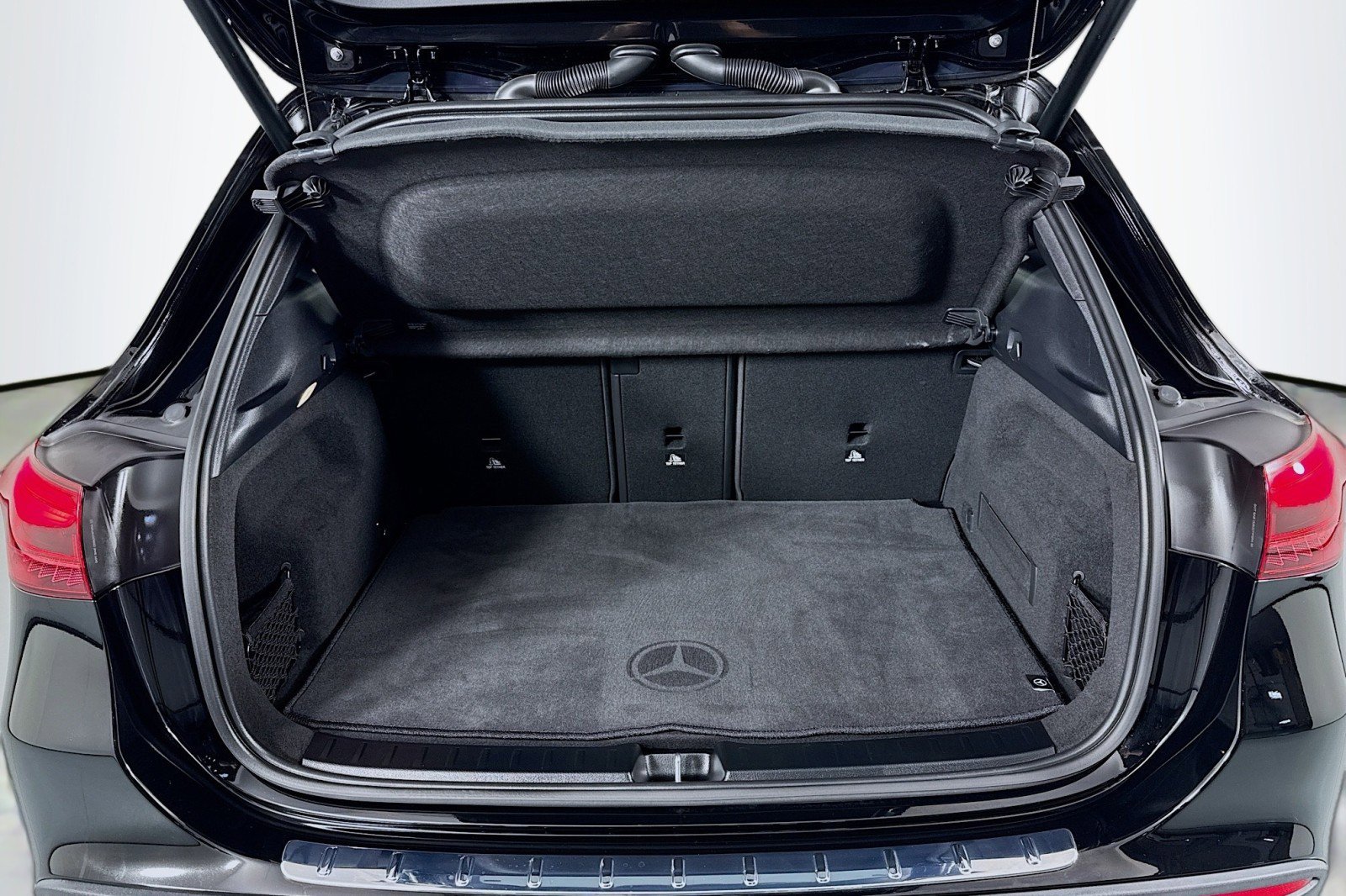 Certified 2025 Mercedes-Benz GLA 250 image 22