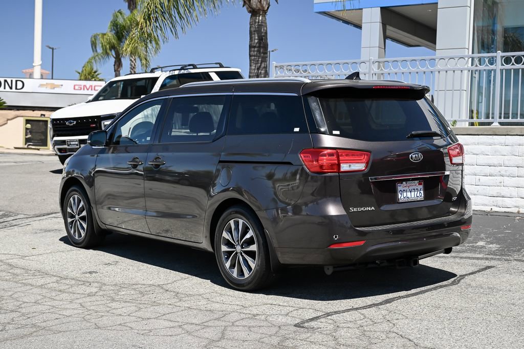 Used 2016 Kia Sedona SX image 7