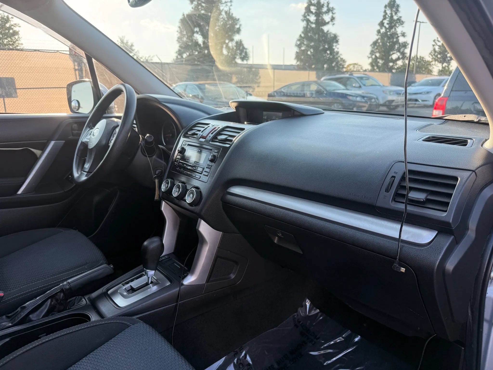 Used 2014 Subaru Forester 2.5i Premium w/ Popular Package #2 AWD/4WD image 19