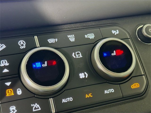 Certified 2025 Land Rover Defender 110 V8 image 23