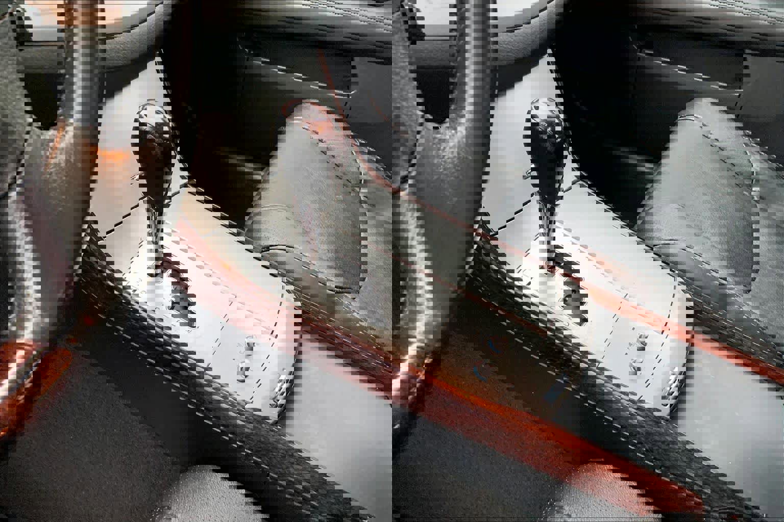 Used 2009 Toyota Avalon XL image 16