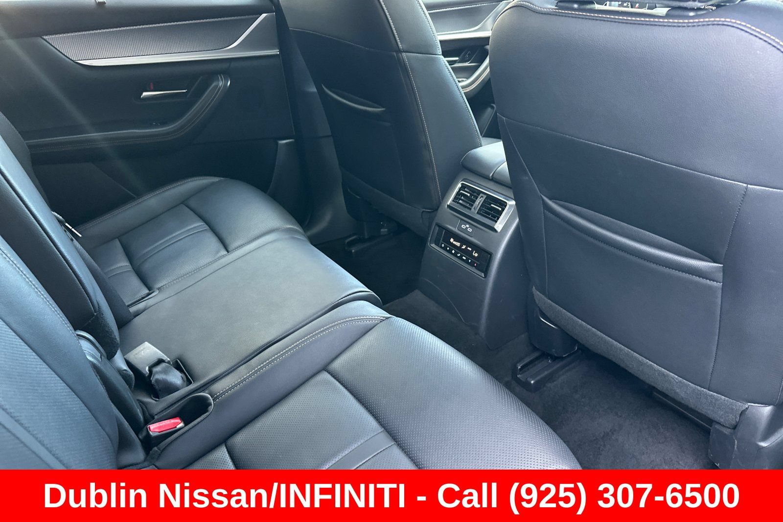 Used 2025 MAZDA CX-90 3.3 Turbo w/ Preferred Package AWD/4WD image 19