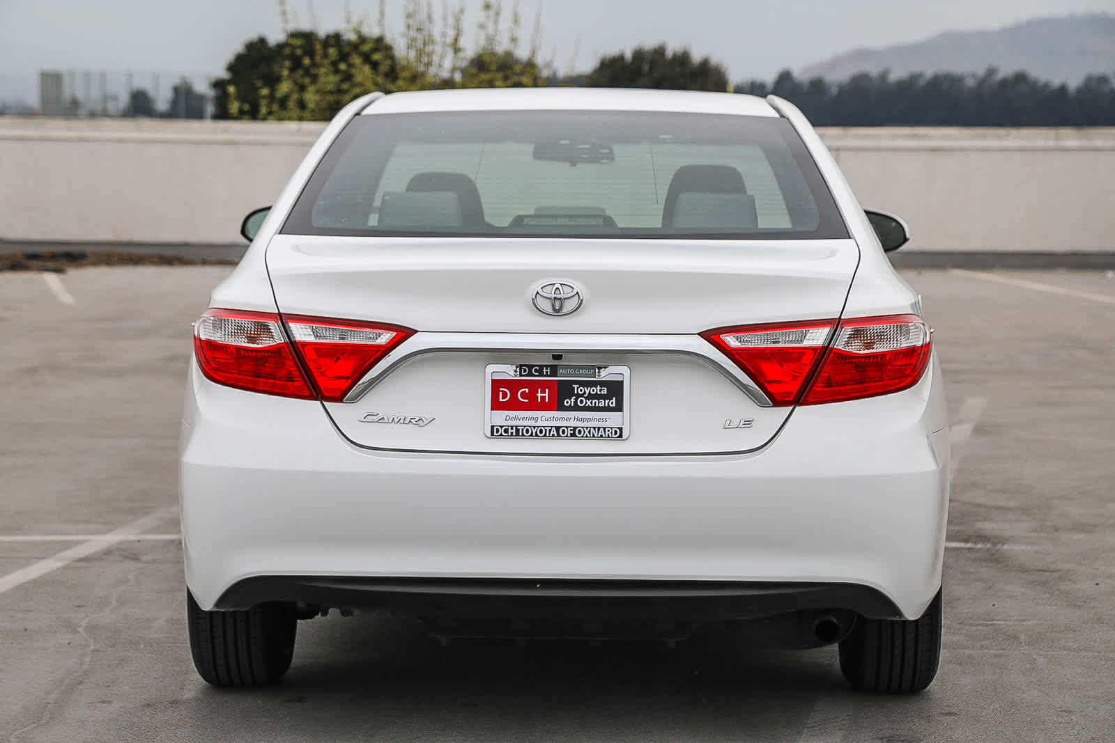 Certified 2017 Toyota Camry LE image 6
