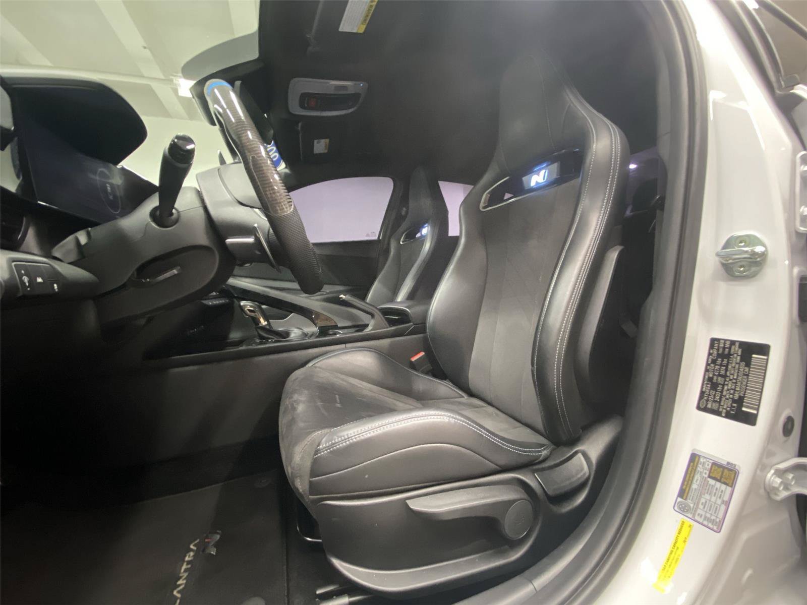 Used 2022 Hyundai Elantra N FWD image 17