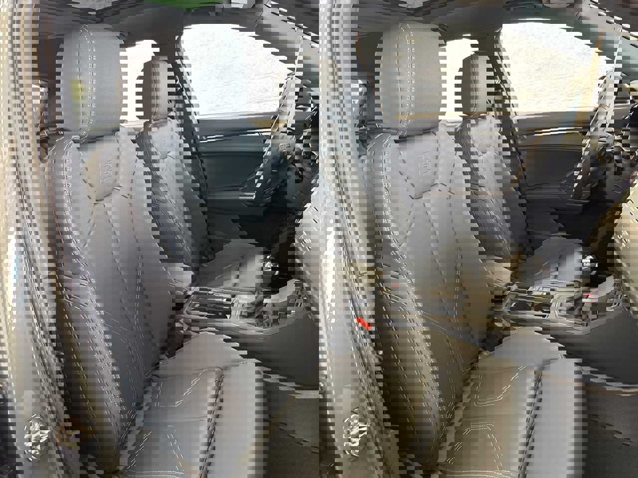 New 2025 Audi Q3 2.0T Premium image 53