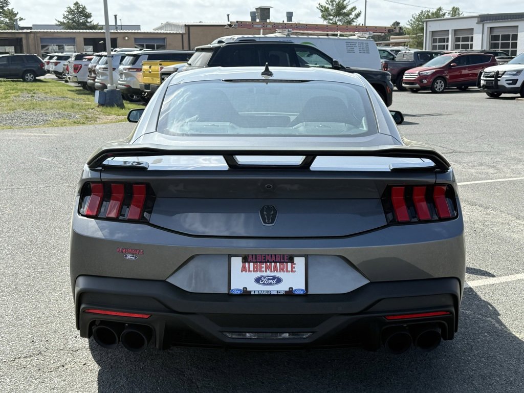 New 2025 Ford Mustang Dark Horse image 4