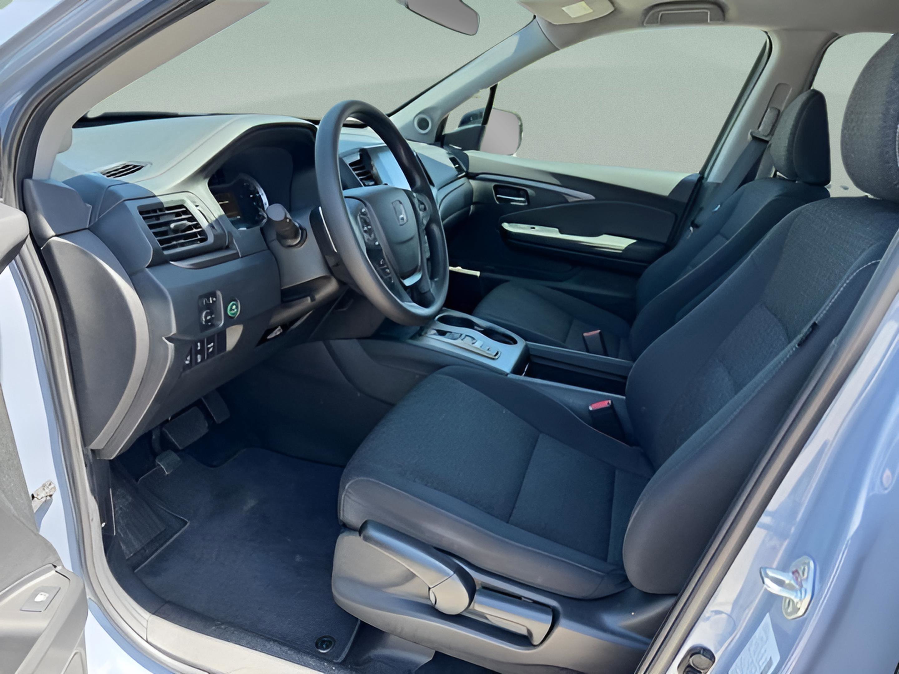Certified 2023 Honda Ridgeline Sport image 9