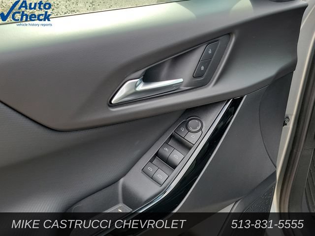 Used 2025 Chevrolet Equinox LT w/ Midnight Edition AWD/4WD image 18