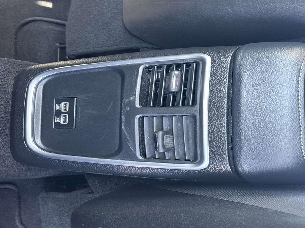 Used 2023 Dodge Charger GT image 13