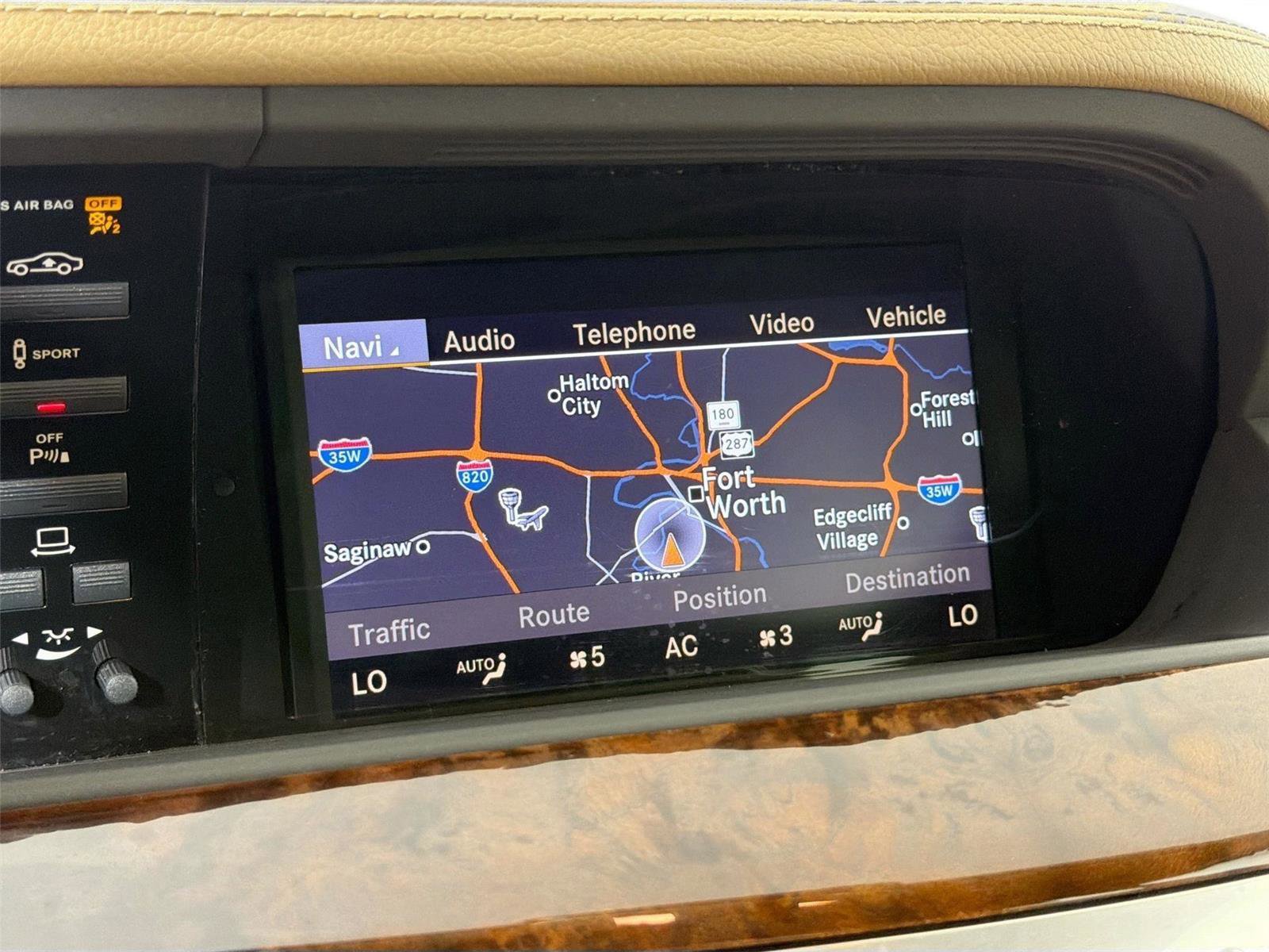 Used 2012 Mercedes-Benz S 550 4MATIC image 13