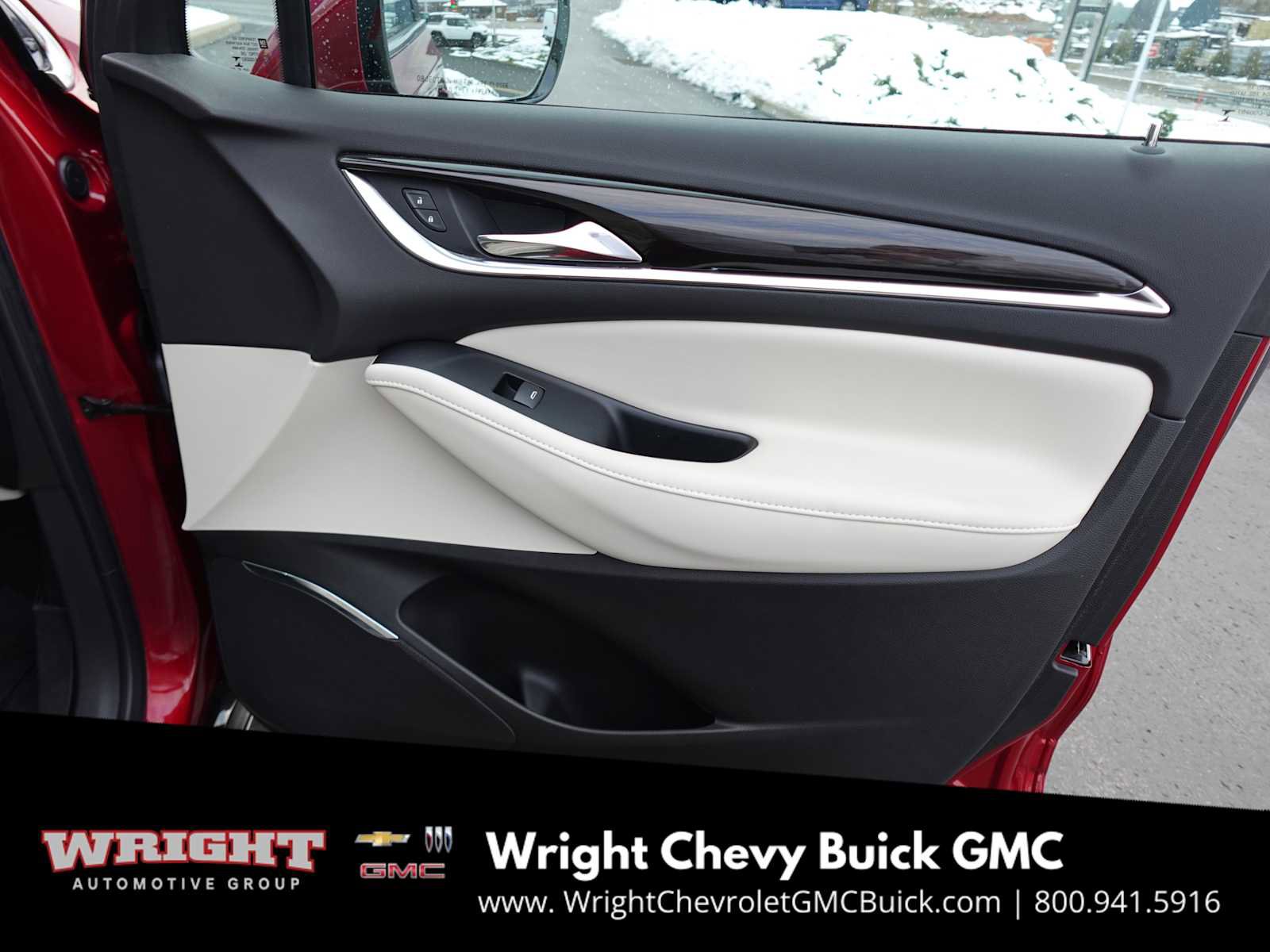 Used 2023 Buick Enclave Essence w/ Experience Buick Package image 31